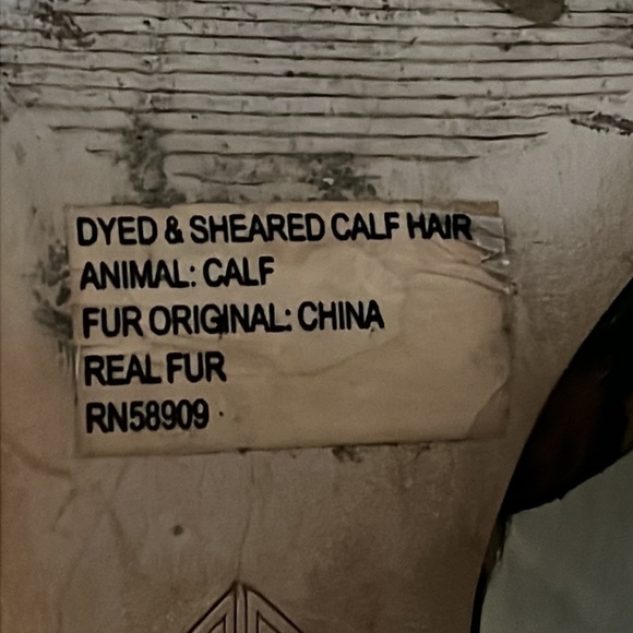 Antonio Melani animal print calf hair pointed toe block heel ankle strap shoes 8 - Picture 9 of 10